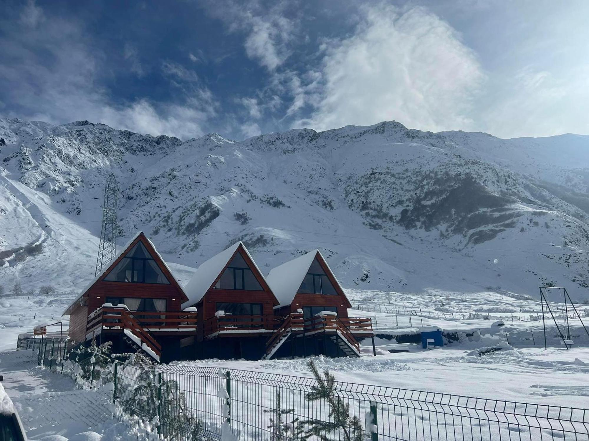 Cozy Home Kazbegi Exterior photo